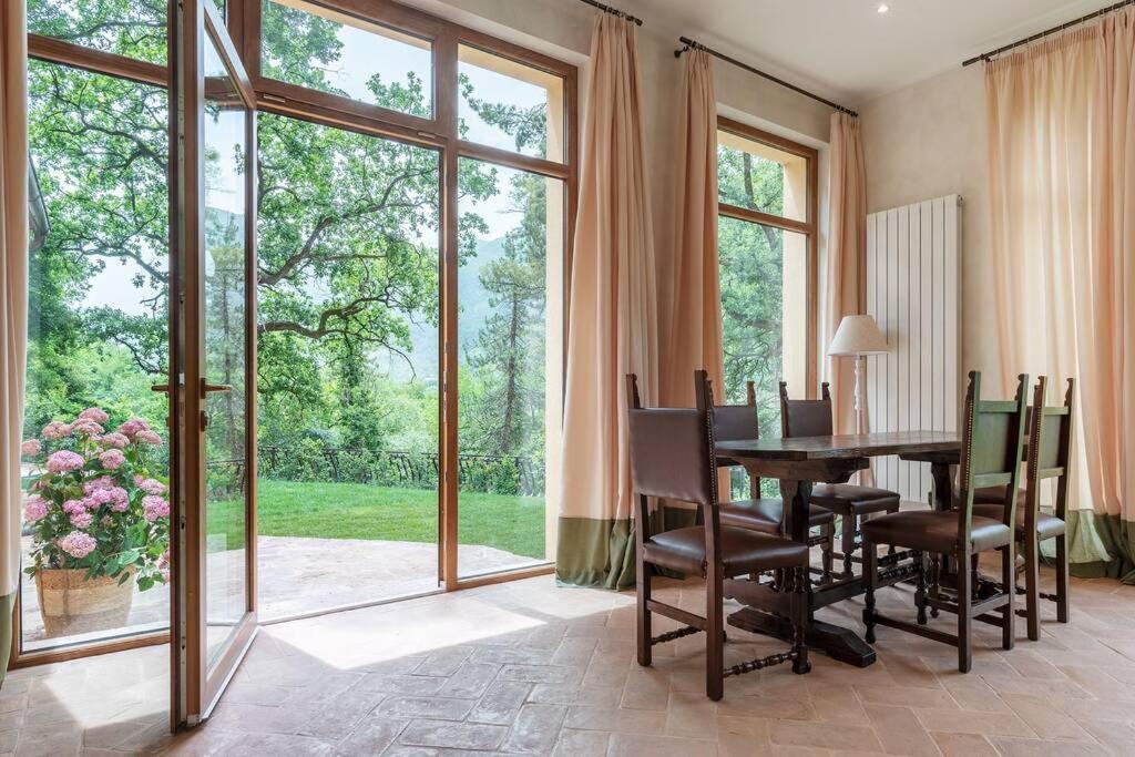 Villa Gina Umbria Luxury Retreat SantʼAnatolia di Narco Exterior foto